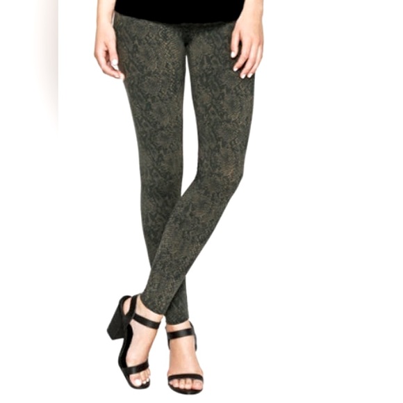 Matty M Ladies Snake Print Leggings - Picture 2 of 8